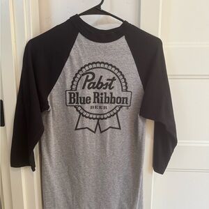 Men's Black and Gray Raglan Shirt